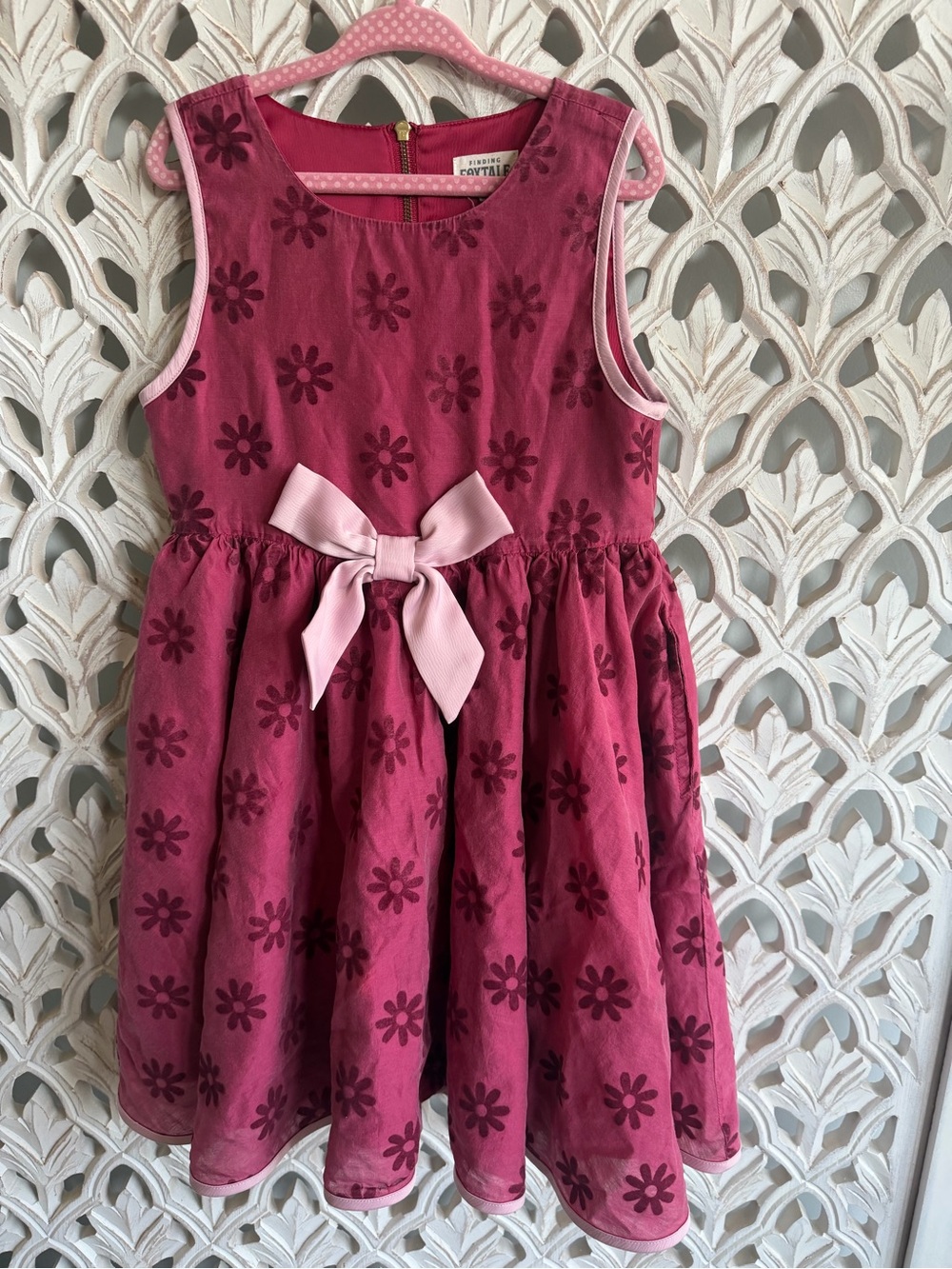 Finding Foxtale Girls Size 6 Pink Floral Velvet Bow Dress Pockets
